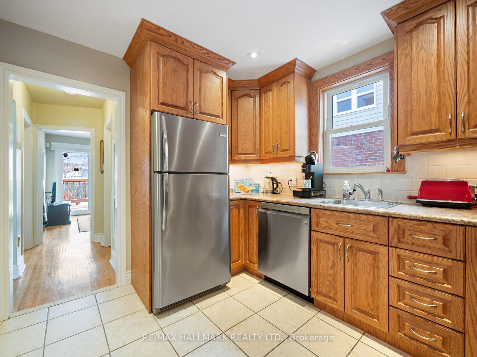 Photo 9 of 11 Eden Park Road, Toronto, O'Connor-Parkview — HOMEH