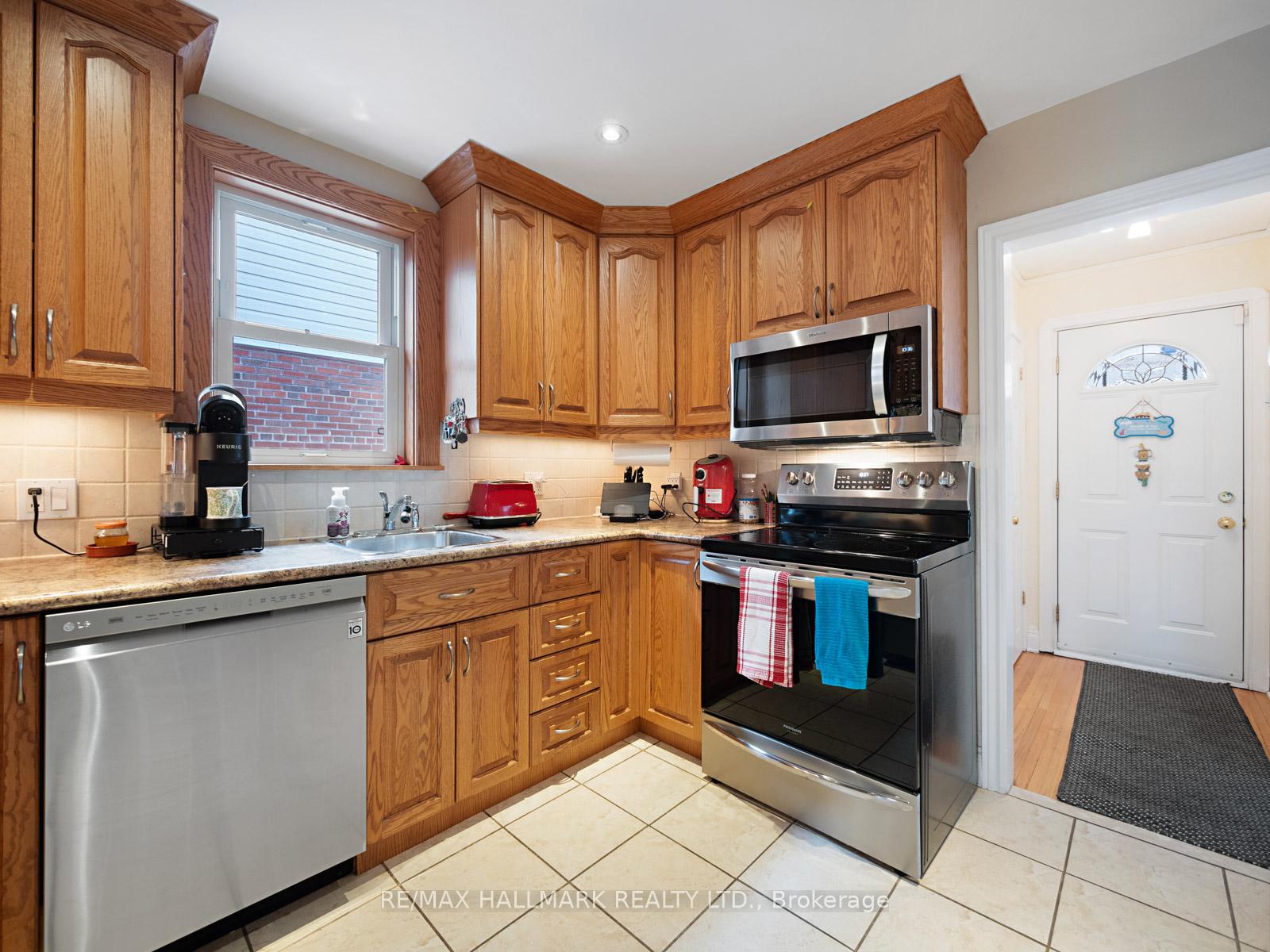 Photo 11 of 11 Eden Park Road, Toronto, O'Connor-Parkview — HOMEH