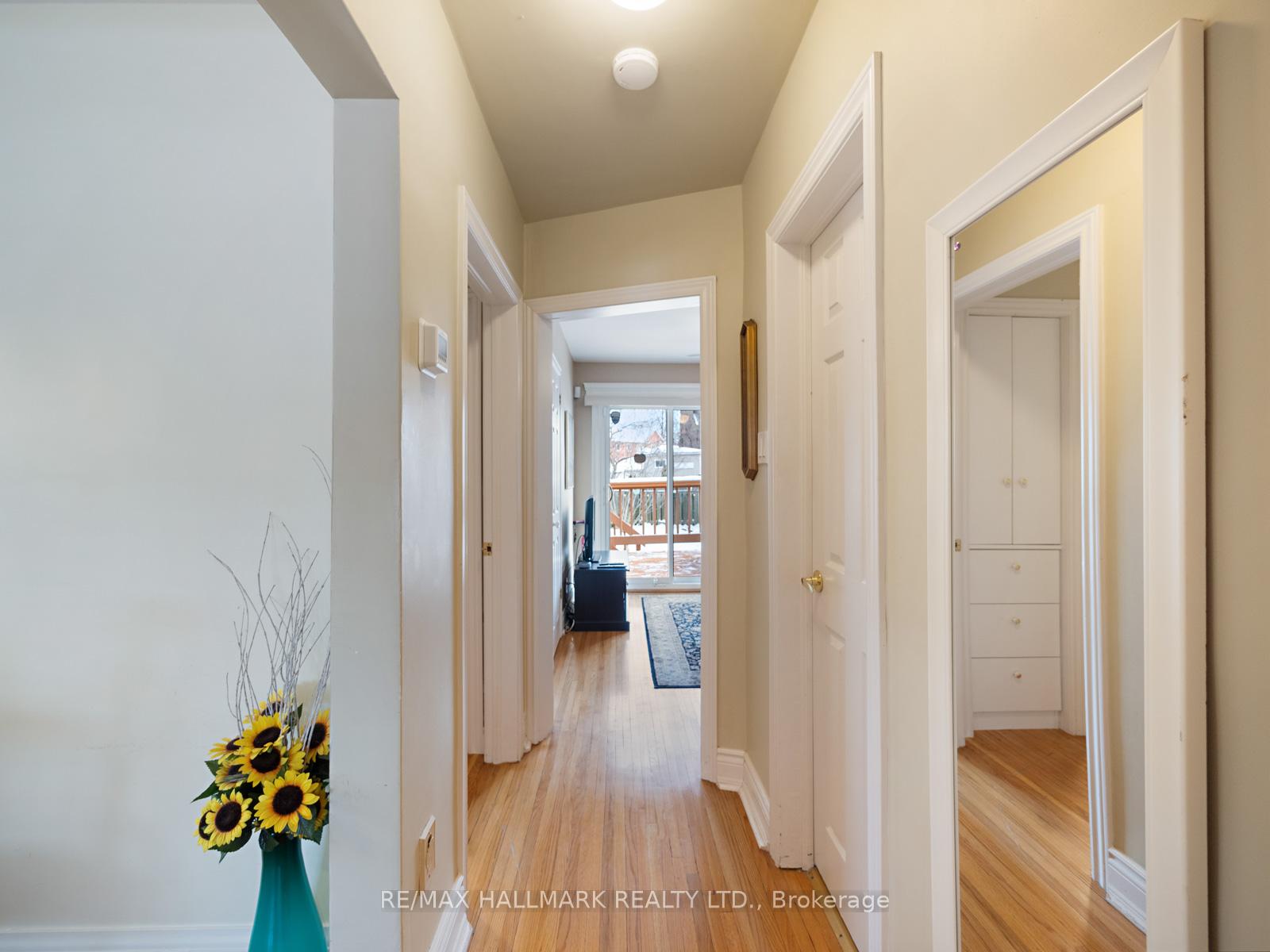 Photo 13 of 11 Eden Park Road, Toronto, O'Connor-Parkview — HOMEH