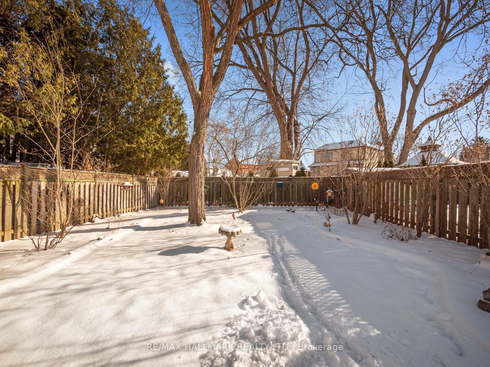 Photo 32 of 11 Eden Park Road, Toronto, O'Connor-Parkview — HOMEH