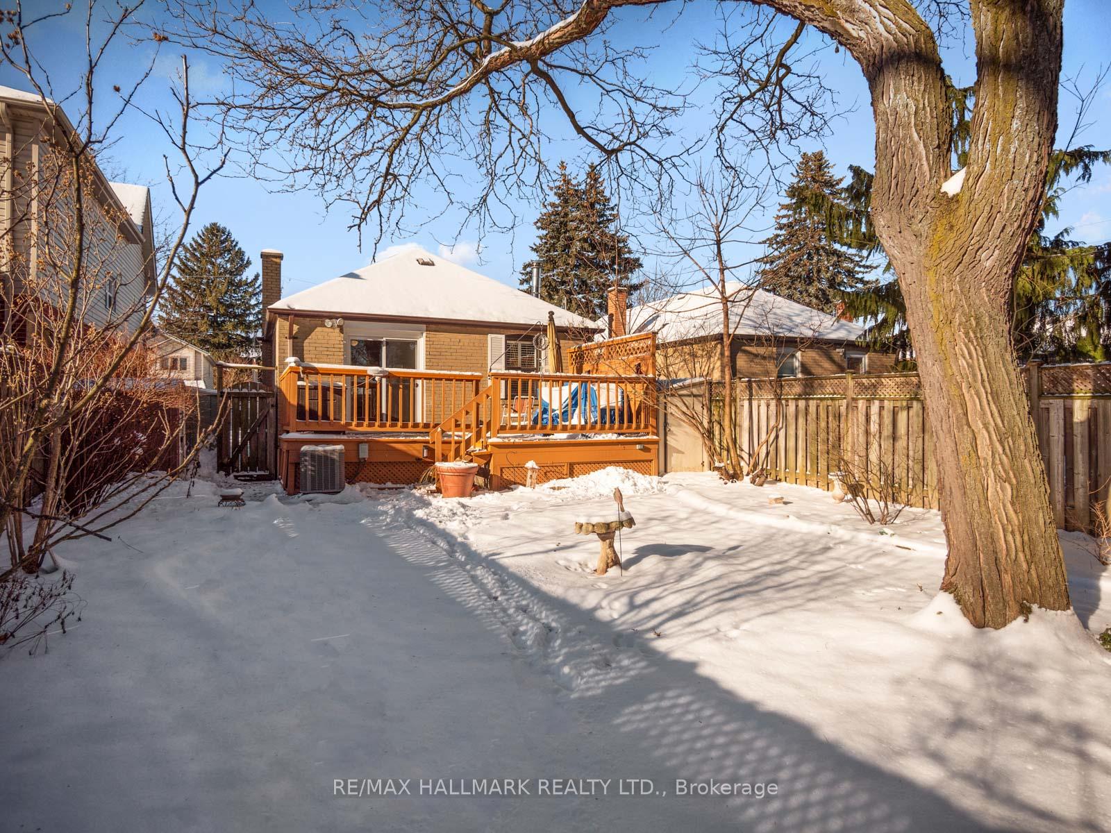 Photo 33 of 11 Eden Park Road, Toronto, O'Connor-Parkview — HOMEH
