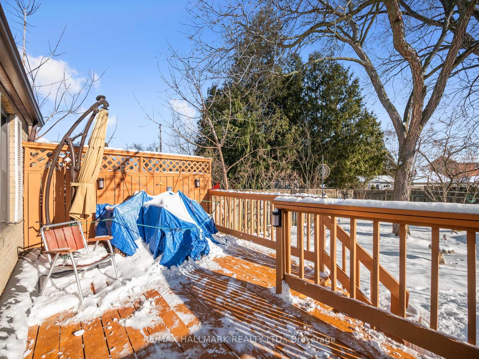 Photo 36 of 11 Eden Park Road, Toronto, O'Connor-Parkview — HOMEH