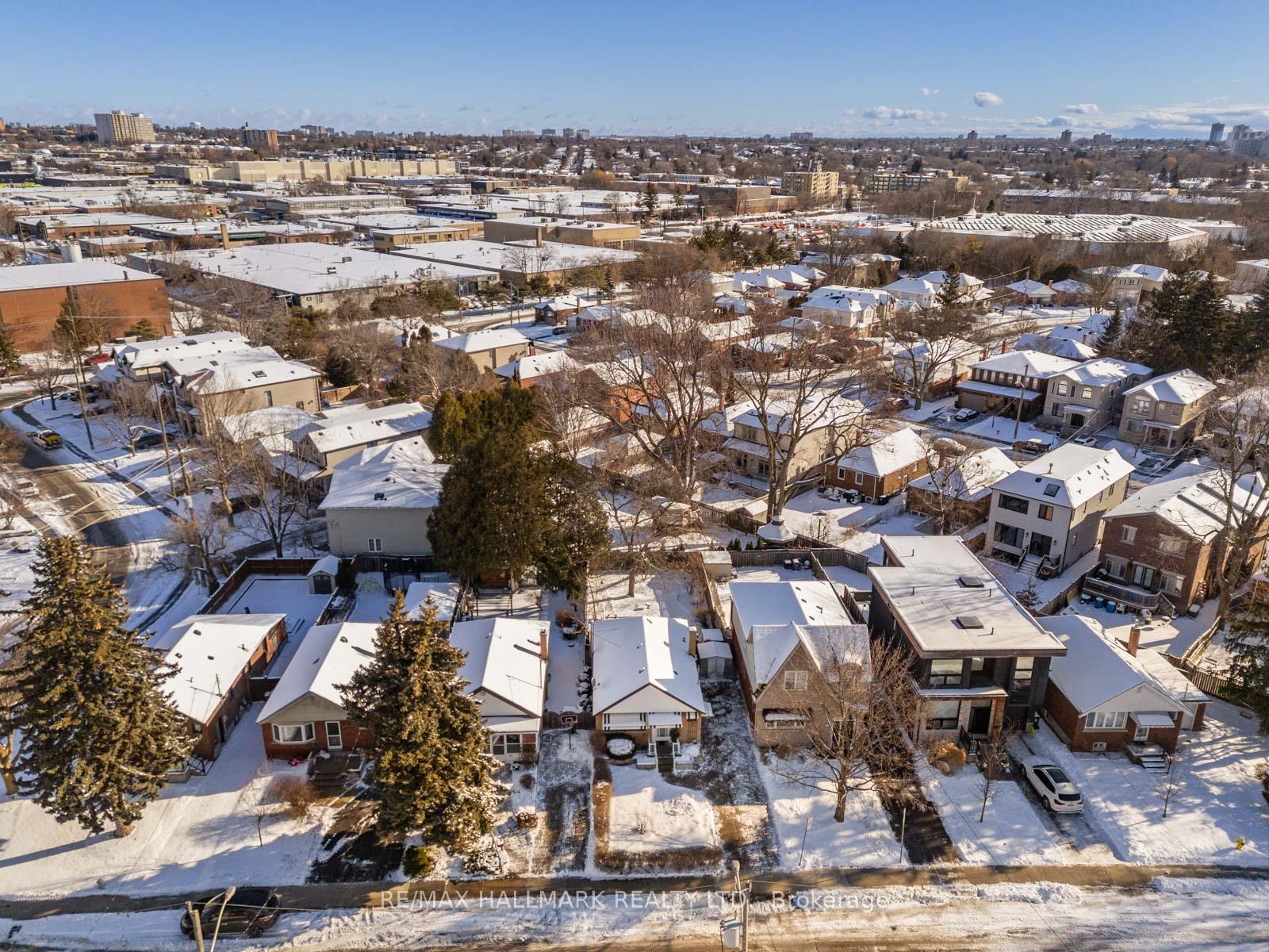 Photo 39 of 11 Eden Park Road, Toronto, O'Connor-Parkview — HOMEH