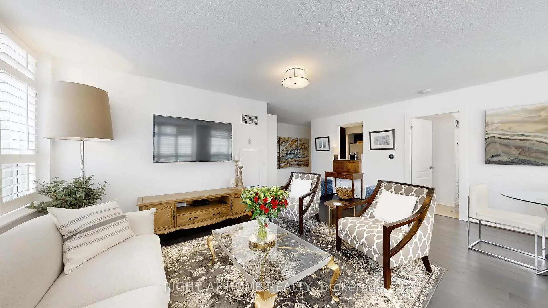 Photo 3 of Unit 311, 5 Rosehill Avenue, Toronto, Rosedale-Moore Park — HOMEH