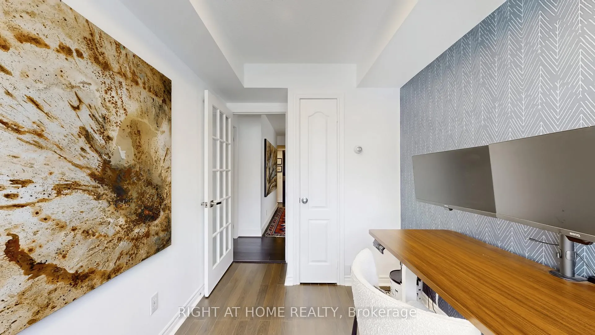 Photo 19 of Unit 311, 5 Rosehill Avenue, Toronto, Rosedale-Moore Park — HOMEH