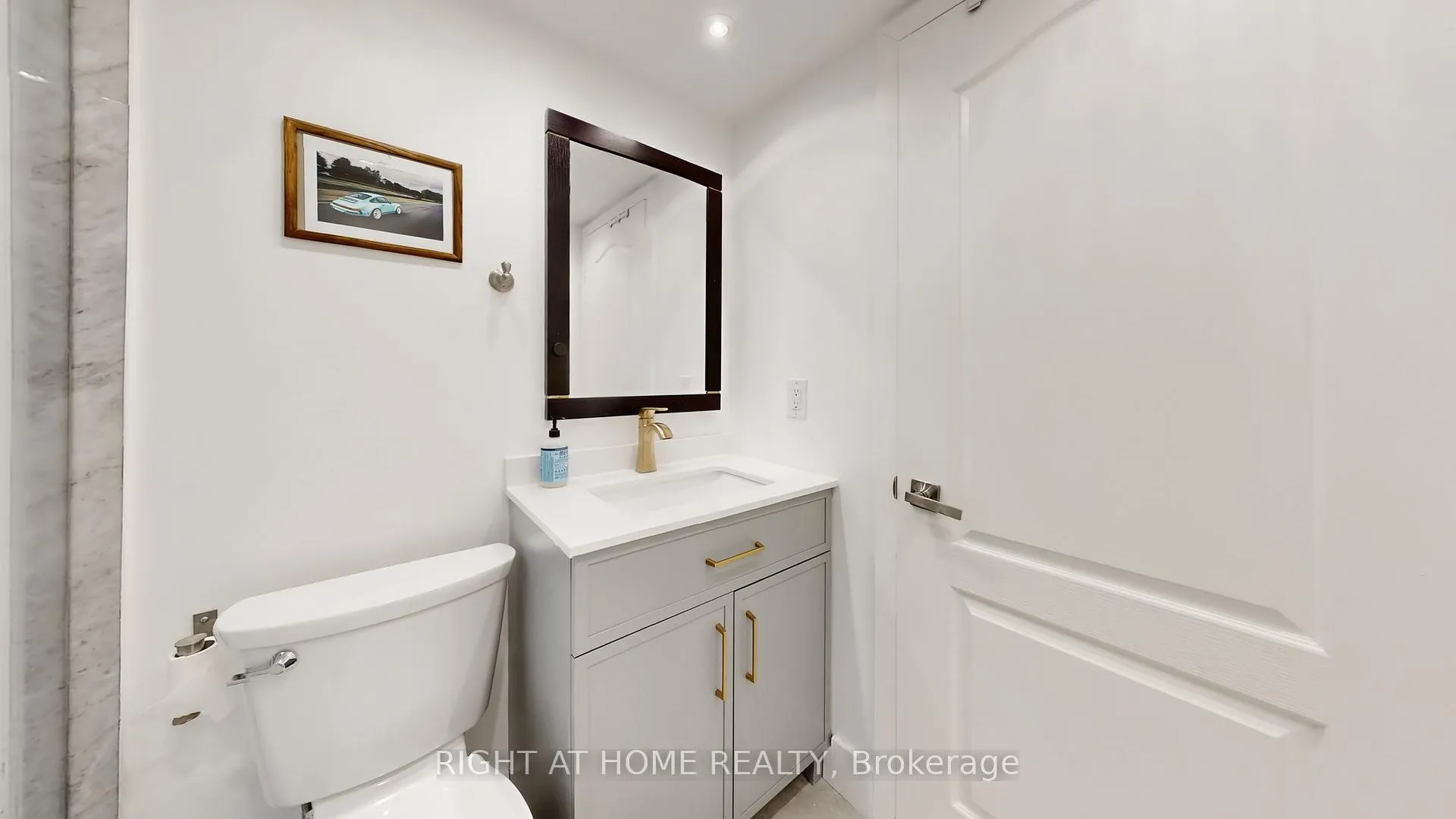 Photo 20 of Unit 311, 5 Rosehill Avenue, Toronto, Rosedale-Moore Park — HOMEH