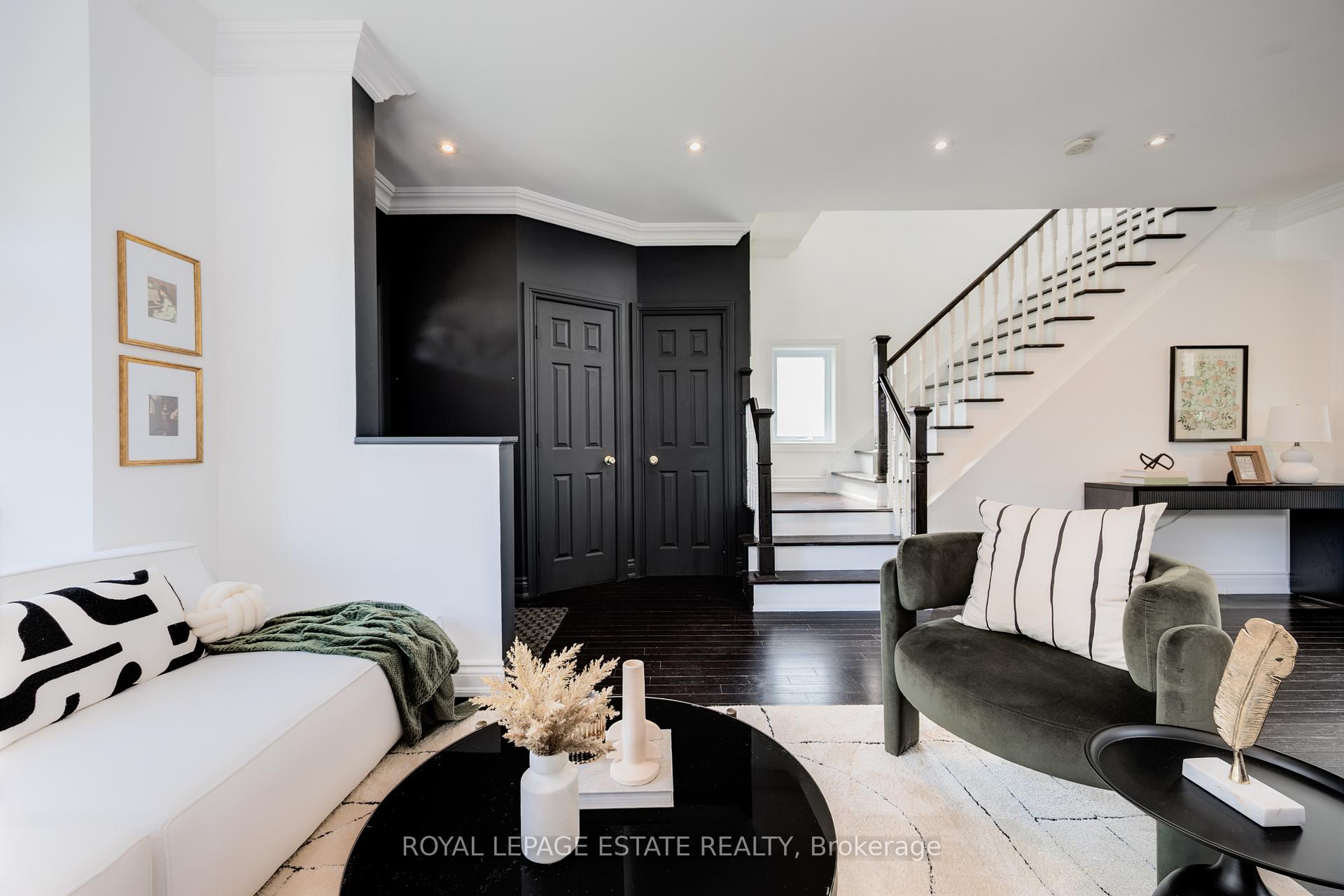 Photo 8 of 32 Manderley Drive, Scarborough, Birchcliffe-Cliffside — HOMEH