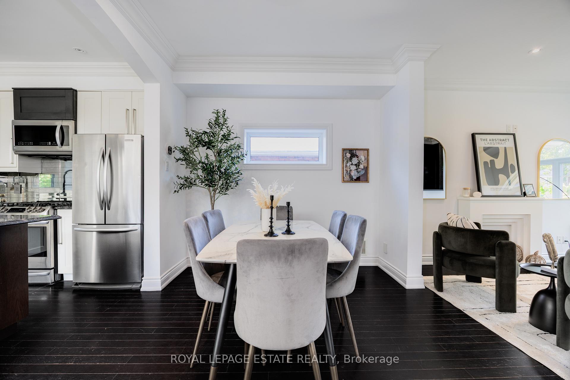 Photo 10 of 32 Manderley Drive, Scarborough, Birchcliffe-Cliffside — HOMEH