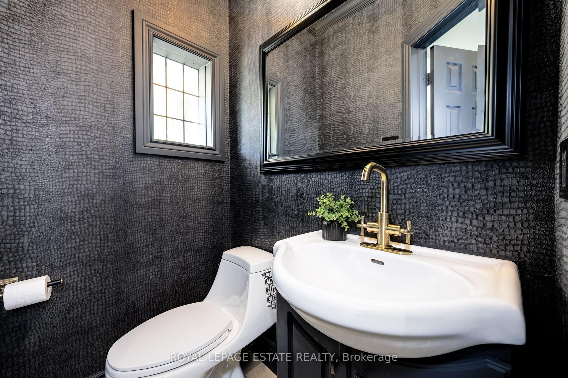 Photo 16 of 32 Manderley Drive, Scarborough, Birchcliffe-Cliffside — HOMEH