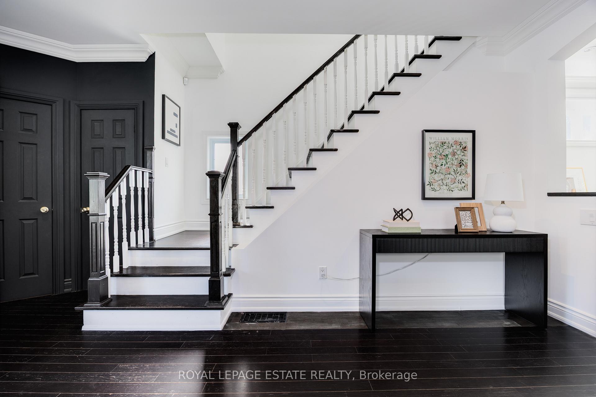 Photo 17 of 32 Manderley Drive, Scarborough, Birchcliffe-Cliffside — HOMEH
