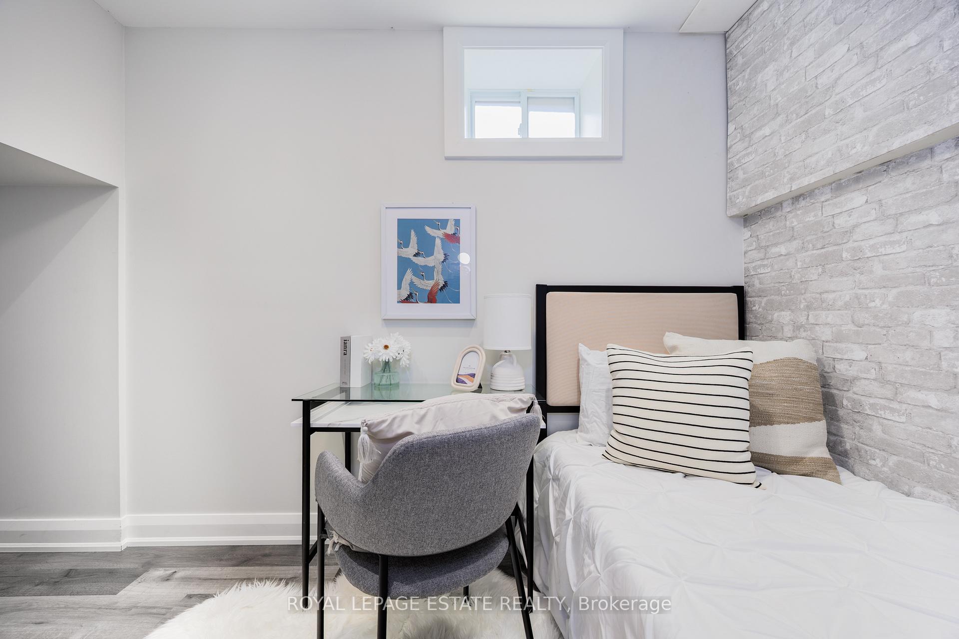 Photo 43 of 32 Manderley Drive, Scarborough, Birchcliffe-Cliffside — HOMEH