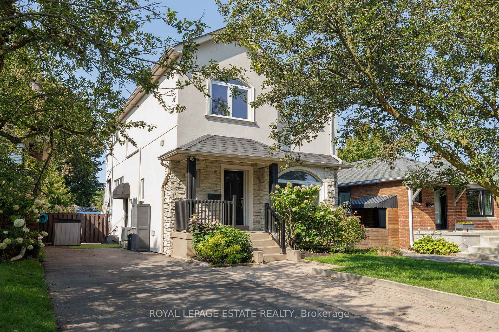 Photo 49 of 32 Manderley Drive, Scarborough, Birchcliffe-Cliffside — HOMEH