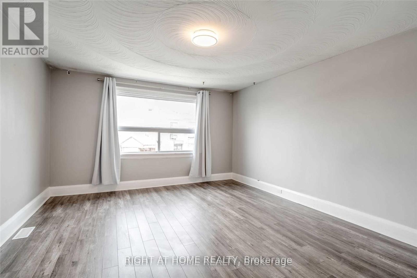Photo 3 of Unit Unit A, 2023 Dufferin Street, Toronto, Oakwood Village — HOMEH