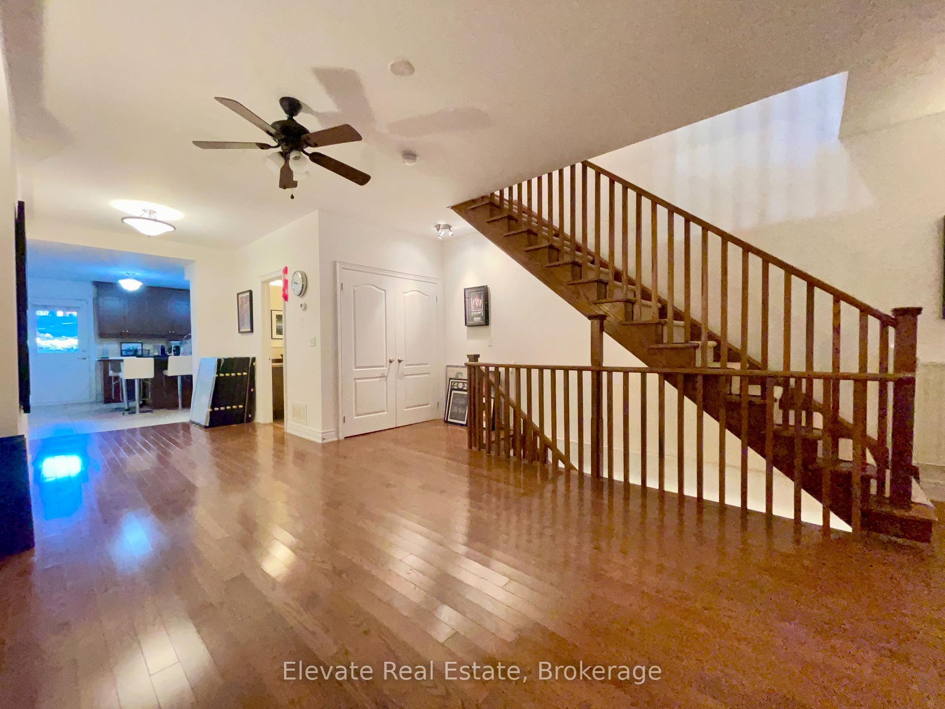 Photo 6 of 90 Crawford Street, Toronto, Niagara — HOMEH