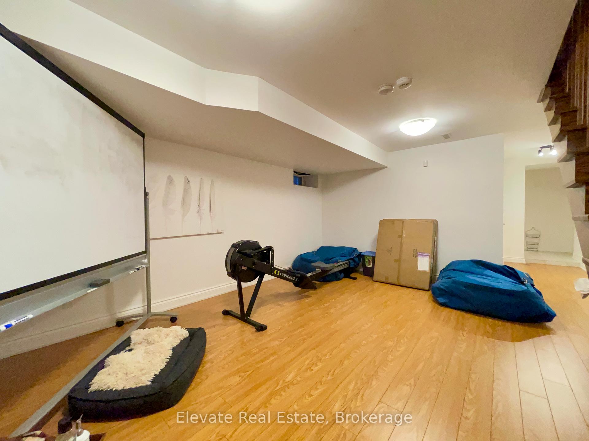 Photo 24 of 90 Crawford Street, Toronto, Niagara — HOMEH