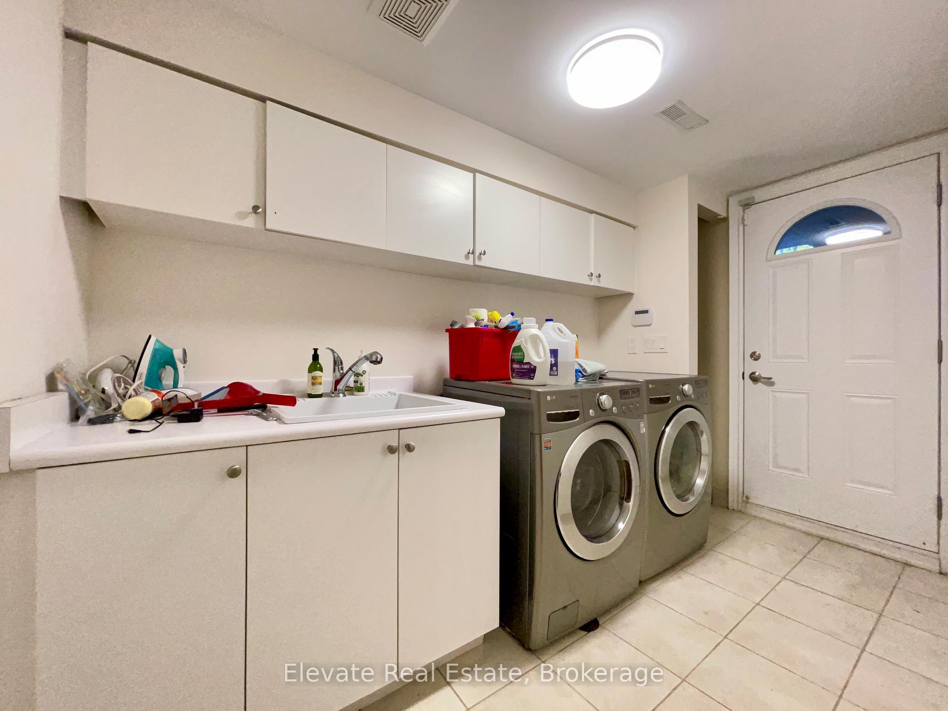 Photo 30 of 90 Crawford Street, Toronto, Niagara — HOMEH