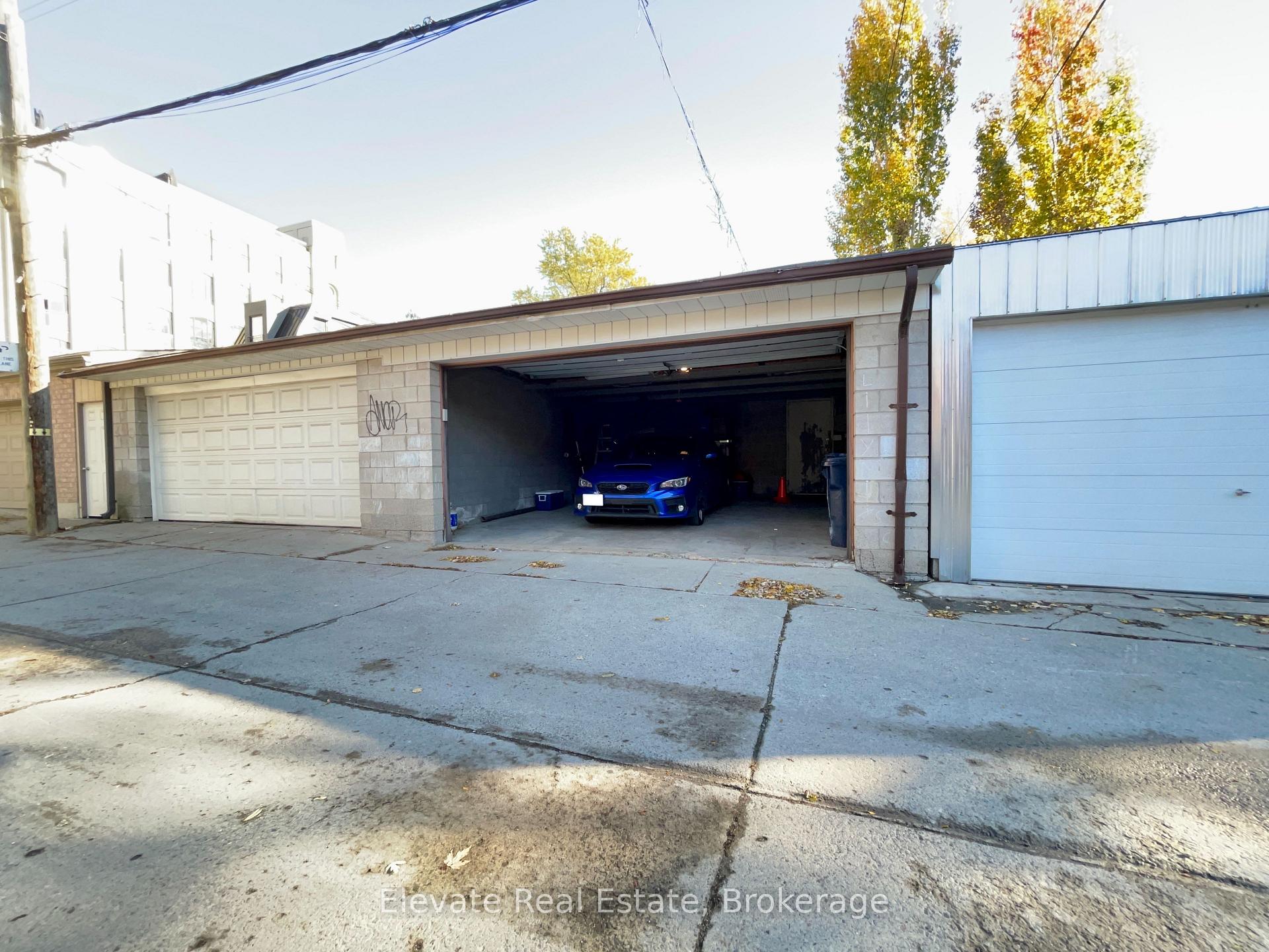 Photo 37 of 90 Crawford Street, Toronto, Niagara — HOMEH