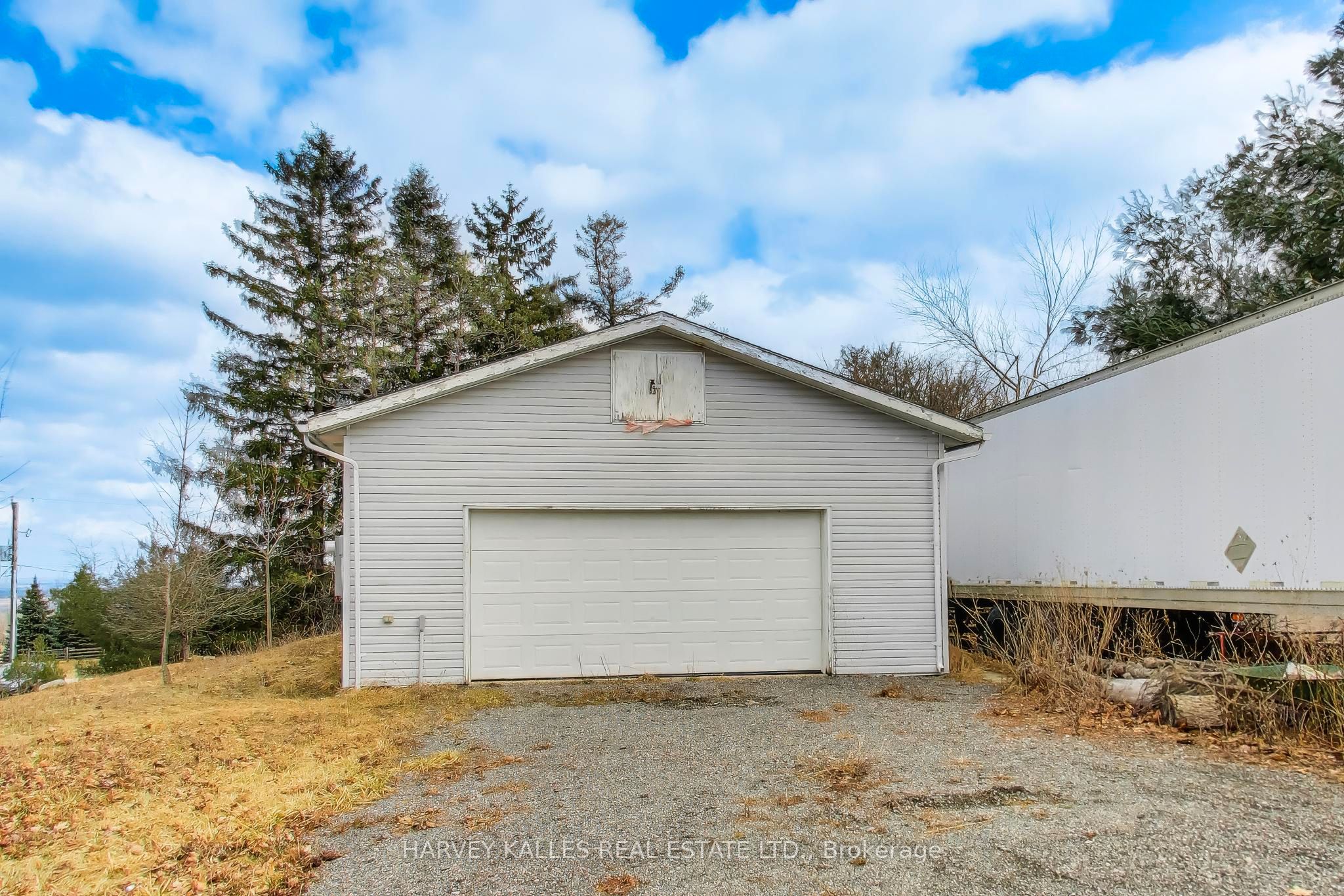 Photo 45 of 995486 Mono-Adjala Townline, Mono, Rural Mono — HOMEH