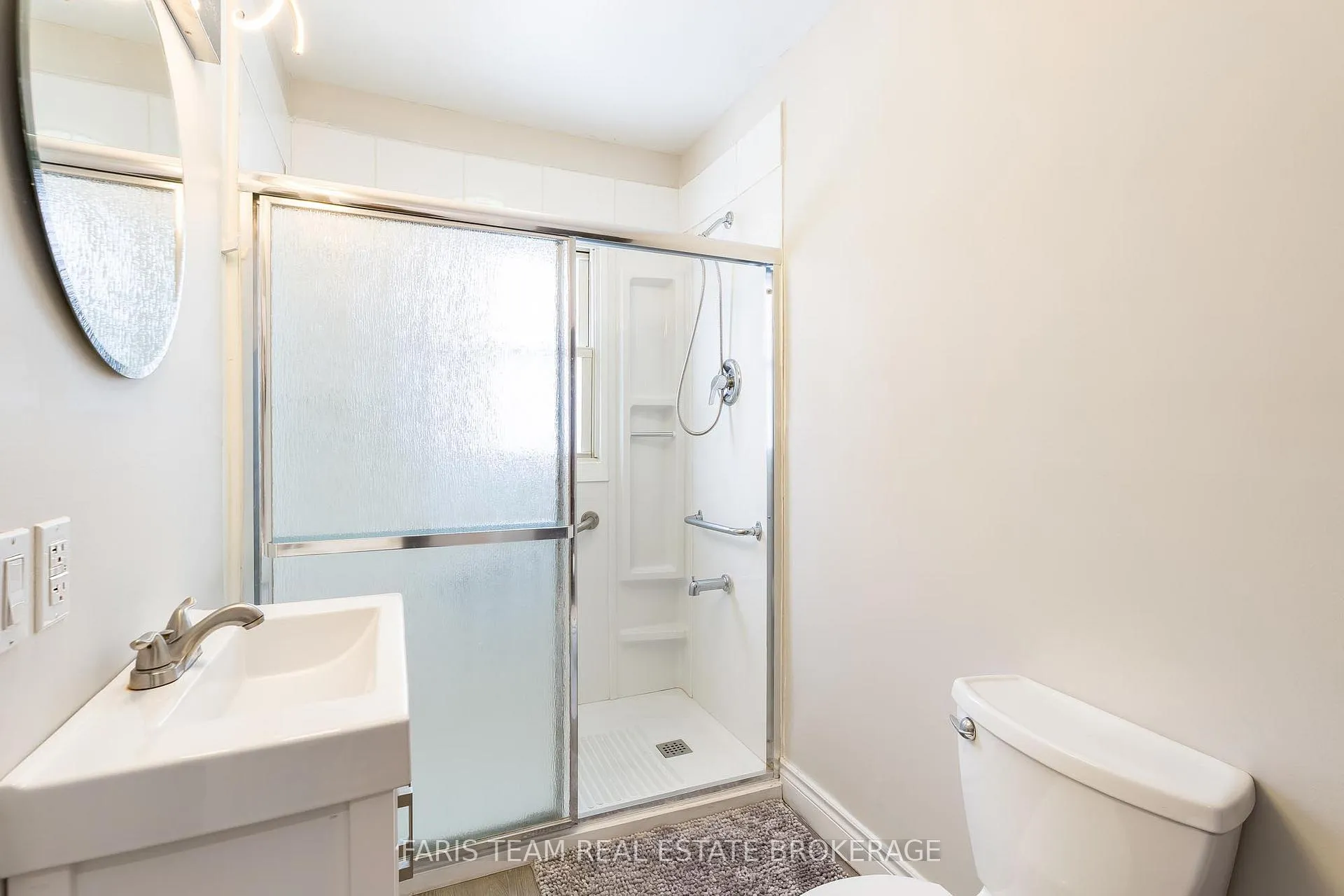 Photo 16 of 137 1st Avenue, Tay, Port McNicoll — HOMEH
