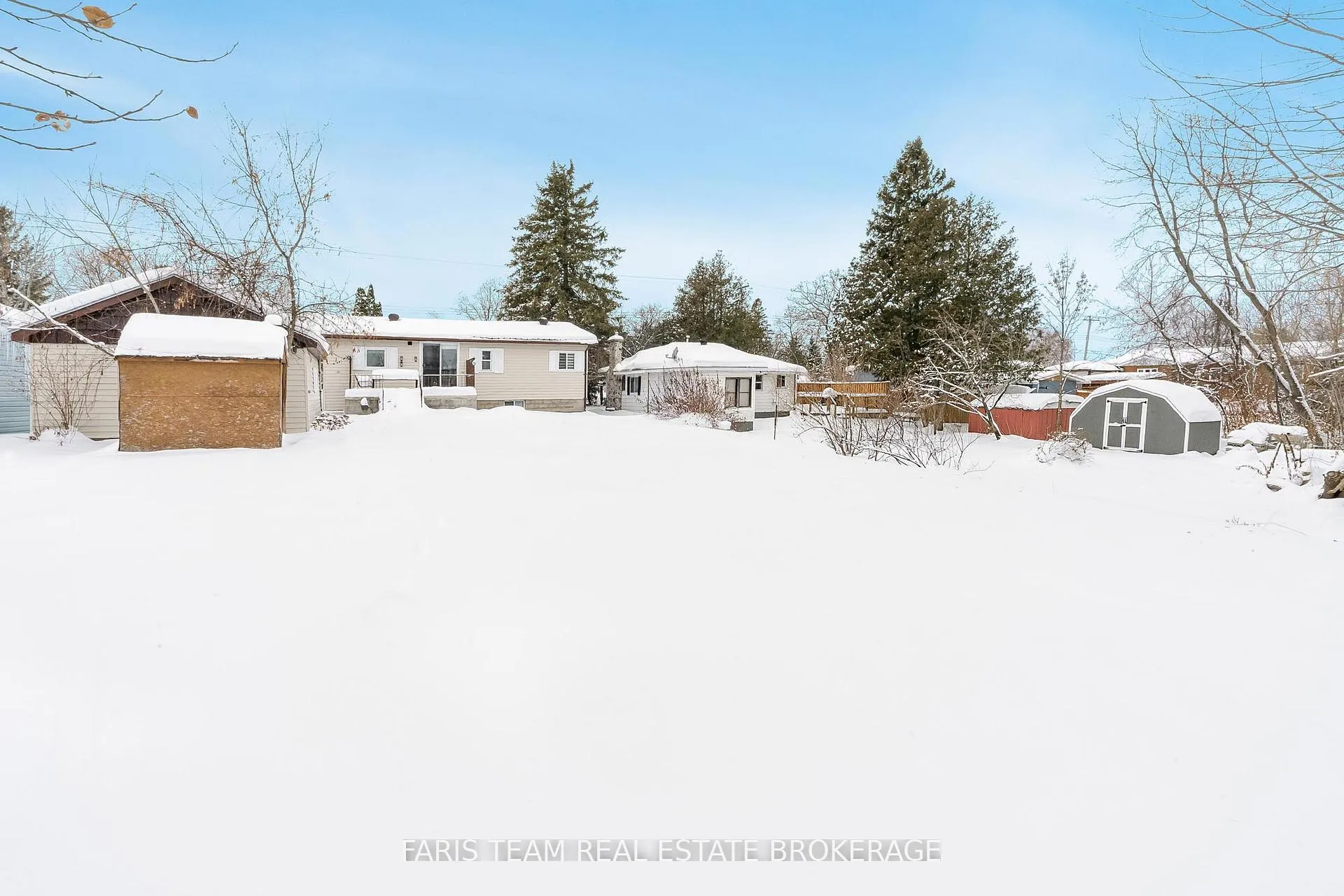 Photo 27 of 137 1st Avenue, Tay, Port McNicoll — HOMEH