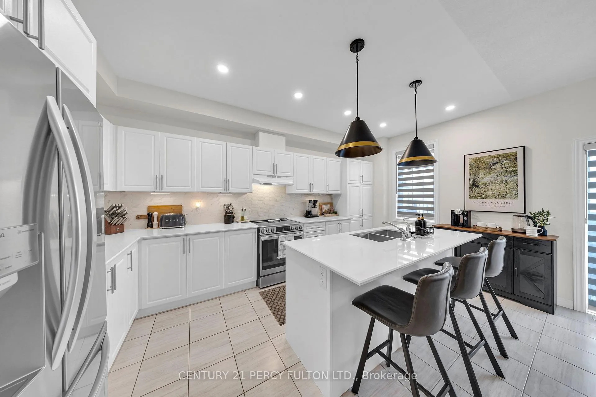 Photo 22 of 23 Honey Crisp Lane, Clarington, Bowmanville — HOMEH