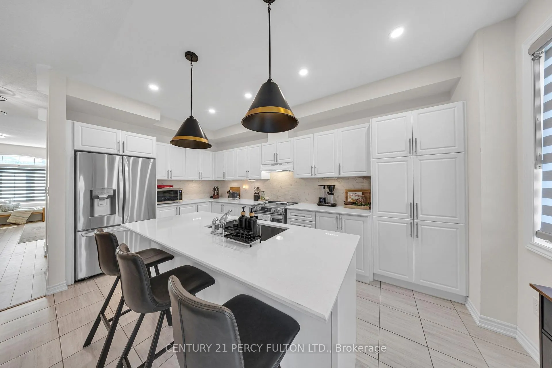 Photo 24 of 23 Honey Crisp Lane, Clarington, Bowmanville — HOMEH