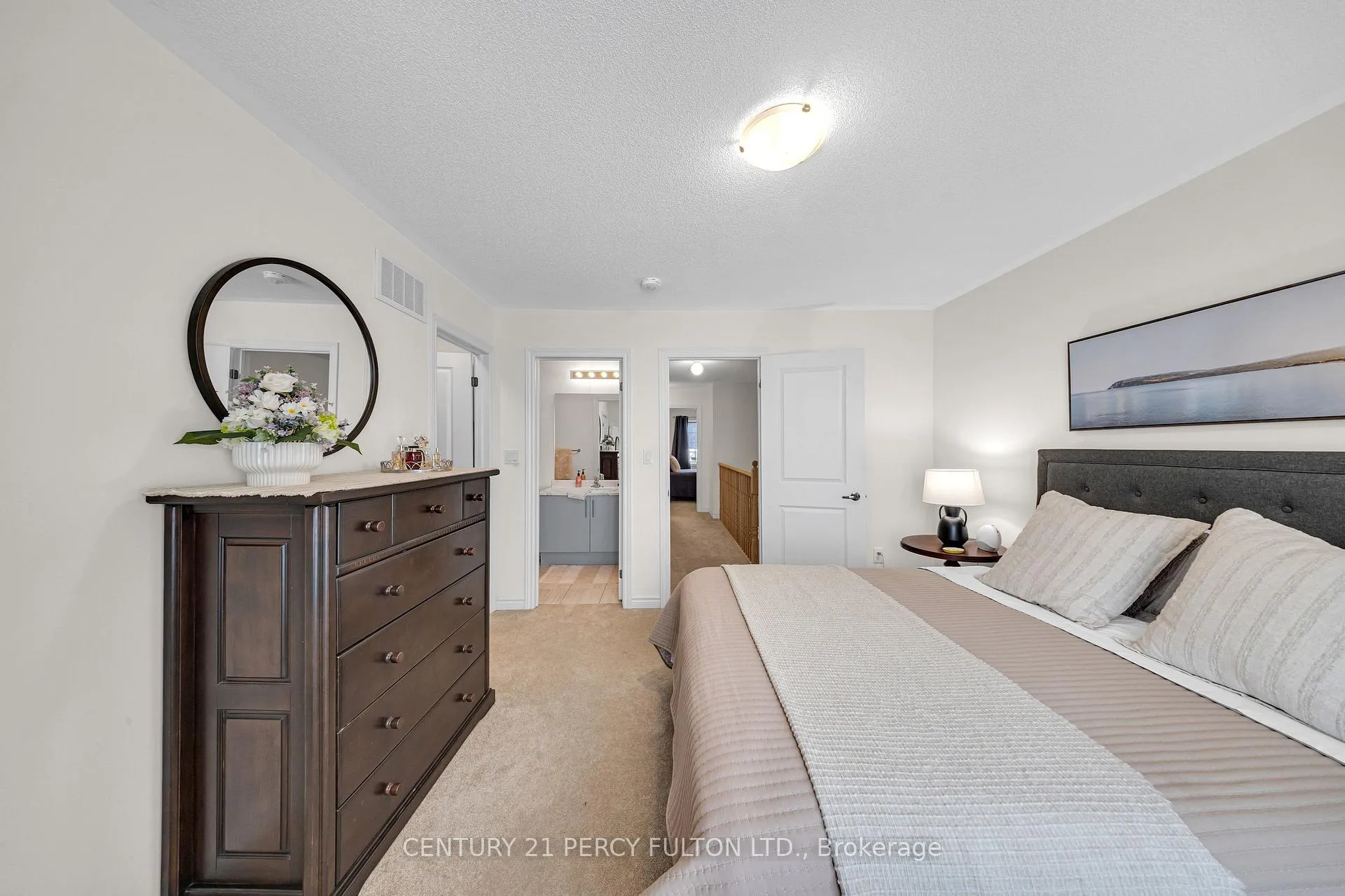 Photo 32 of 23 Honey Crisp Lane, Clarington, Bowmanville — HOMEH