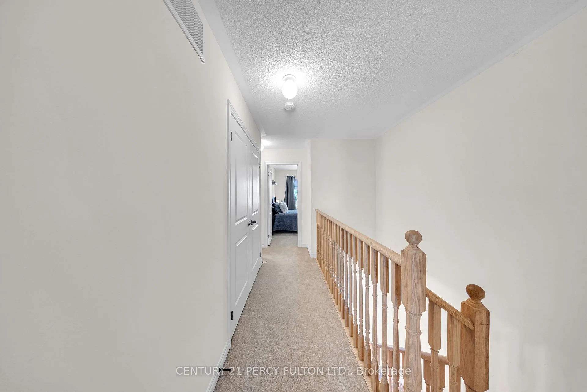 Photo 35 of 23 Honey Crisp Lane, Clarington, Bowmanville — HOMEH