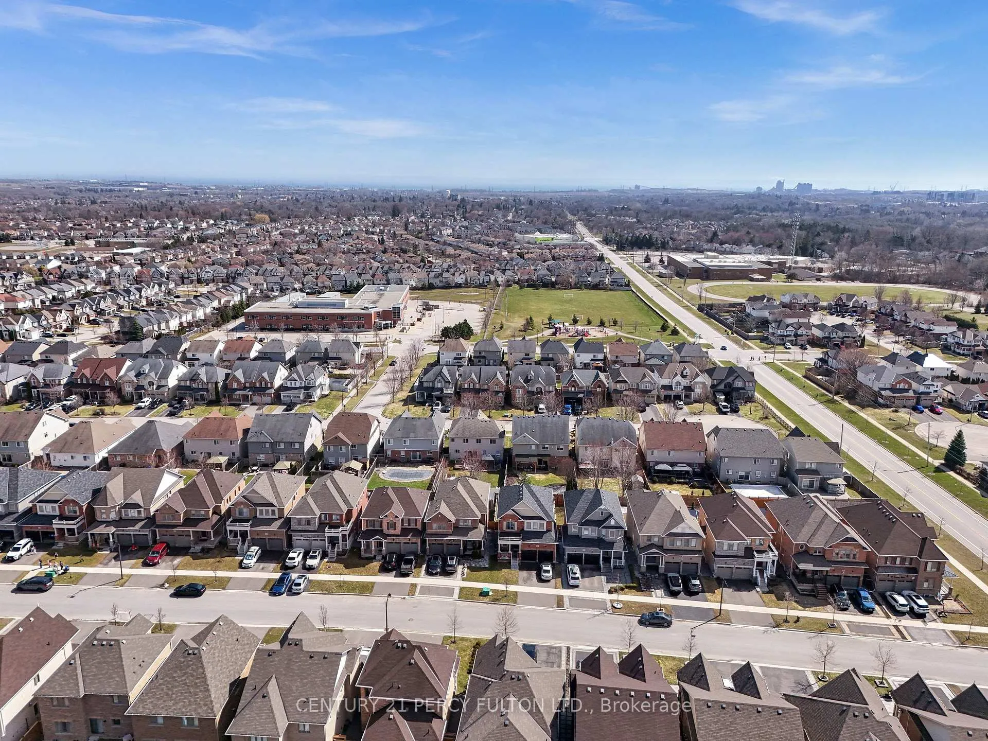 Photo 47 of 23 Honey Crisp Lane, Clarington, Bowmanville — HOMEH