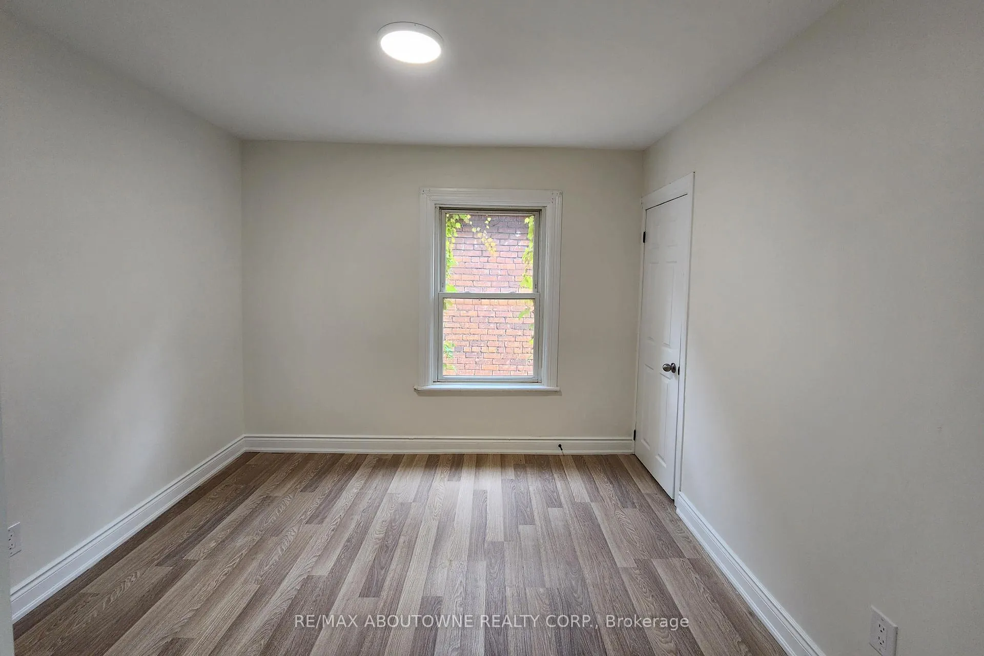 Photo 11 of 41 Somerset Avenue, Hamilton, Stipley — HOMEH