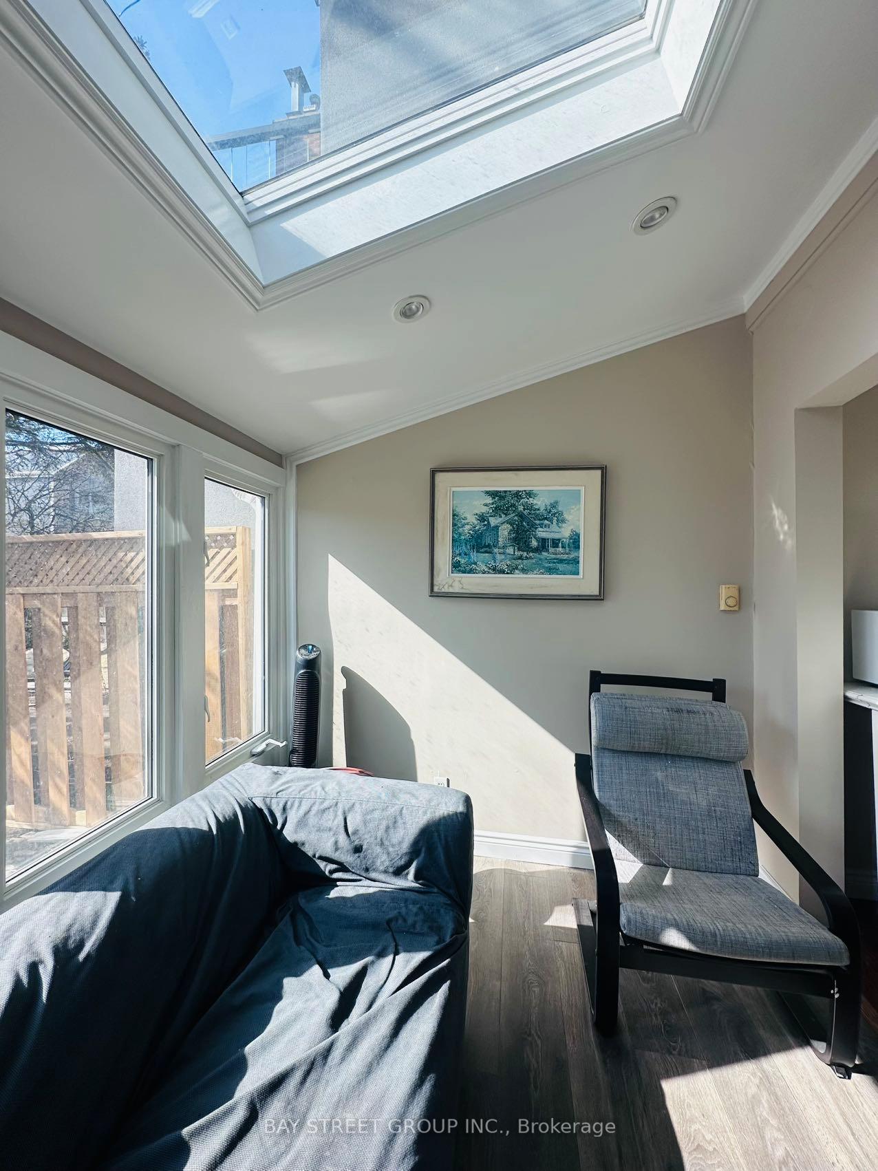 Photo 7 of 65 Alcorn Avenue, Toronto, Yonge-St. Clair — HOMEH