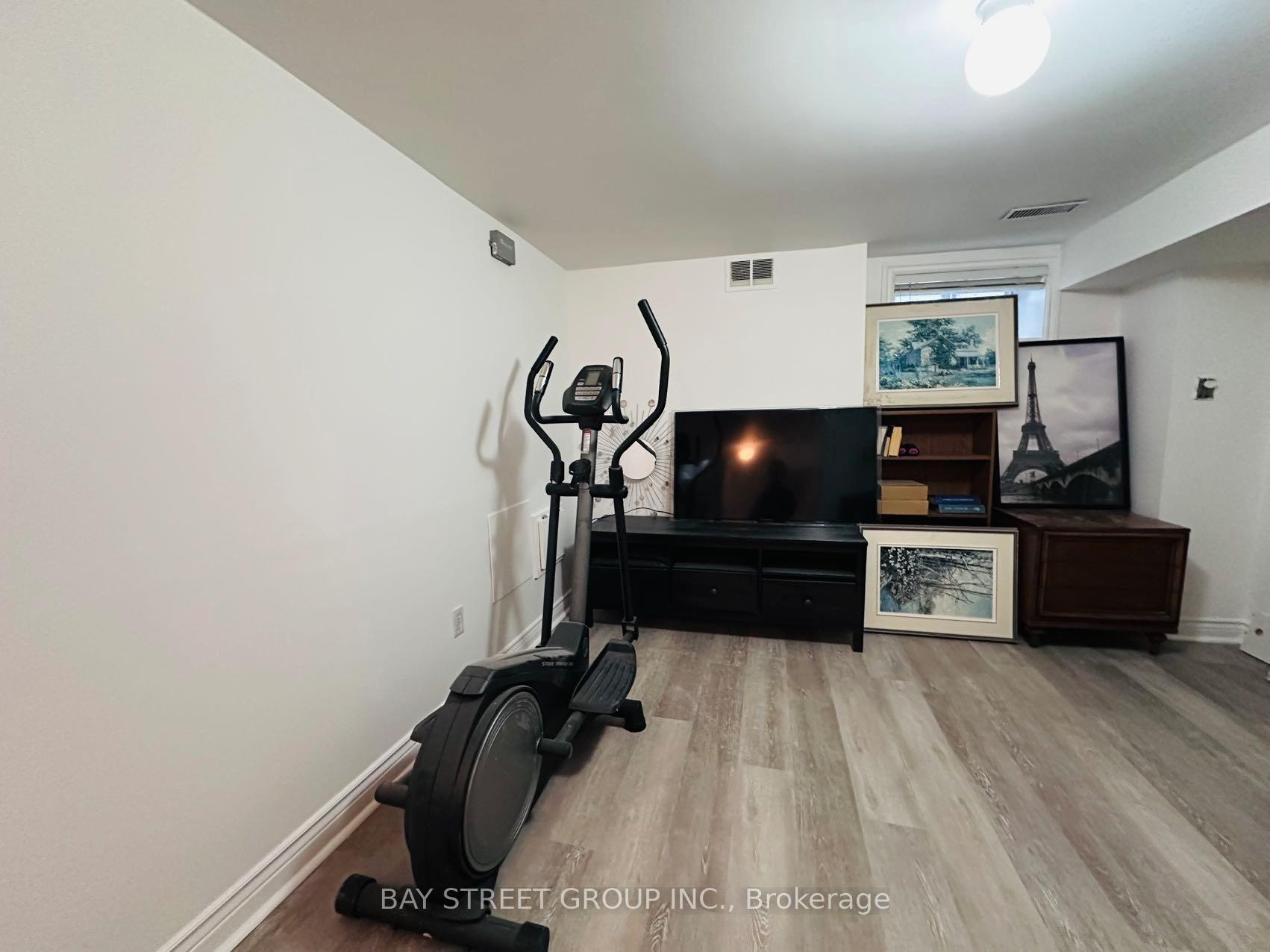 Photo 15 of 65 Alcorn Avenue, Toronto, Yonge-St. Clair — HOMEH