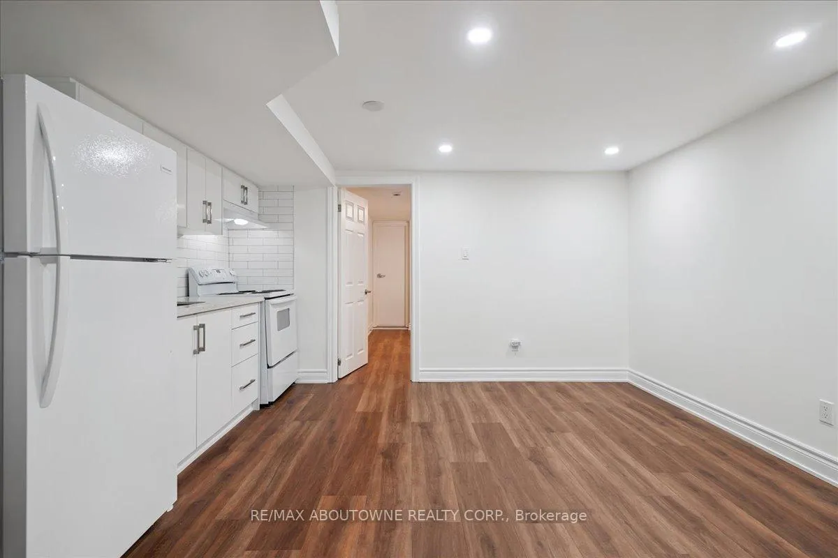 Photo 10 of Unit Lower, 436 Concord Avenue, Toronto, Dovercourt-Wallace Emerson-Junction — HOMEH