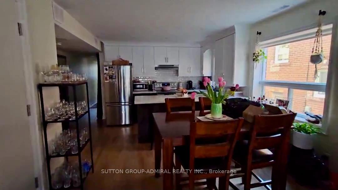 Photo 7 of Unit 4, 347 Northcliffe Boulevard, Toronto, Oakwood Village — HOMEH