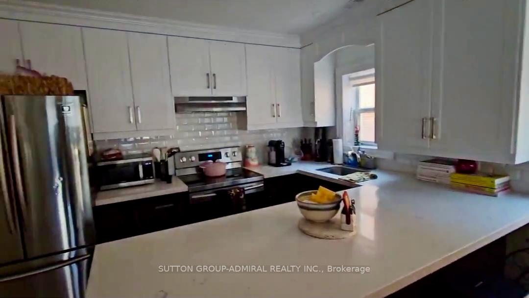 Photo 9 of Unit 4, 347 Northcliffe Boulevard, Toronto, Oakwood Village — HOMEH