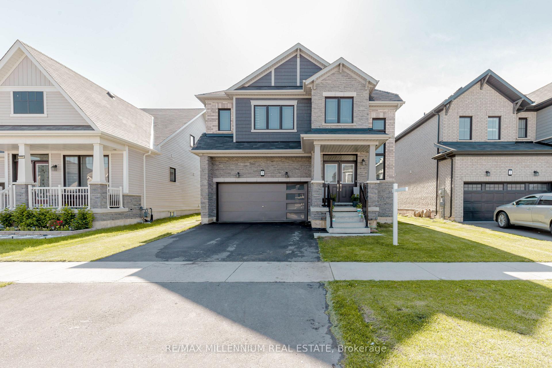 Front of 5 Victory Drive