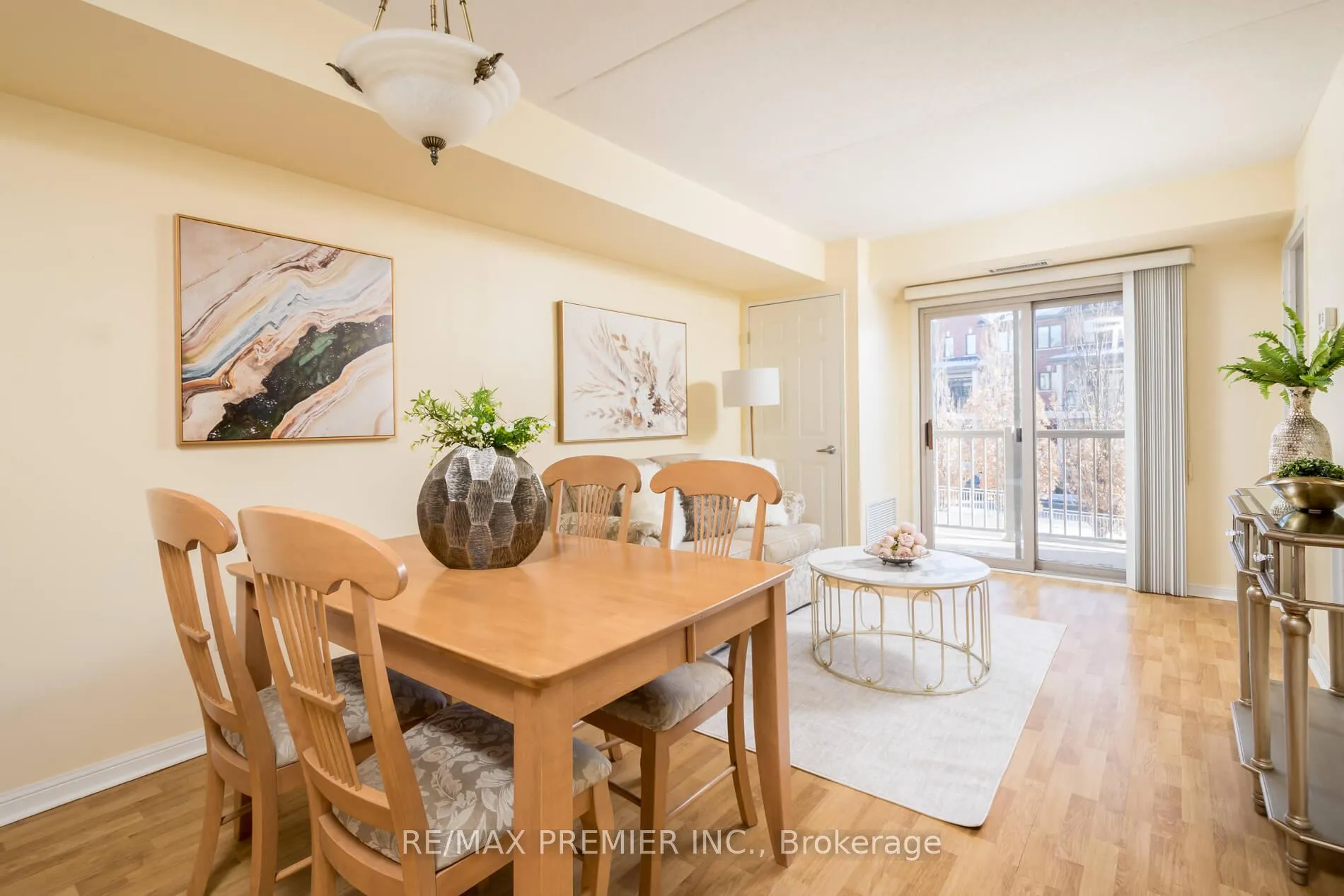 Photo 4 of Unit 205, 250 Pine Grove Road, Vaughan, Islington Woods — HOMEH