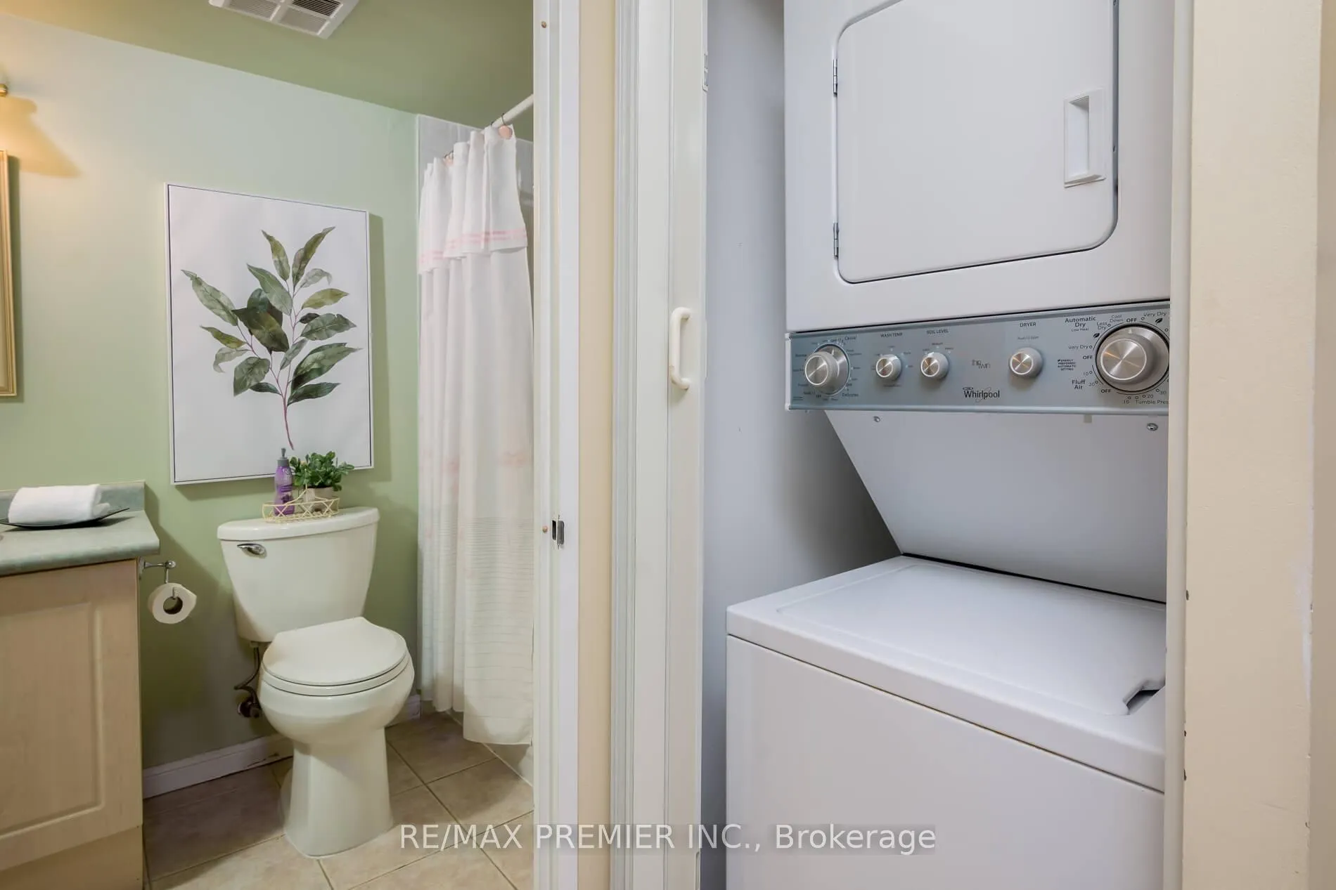 Photo 20 of Unit 205, 250 Pine Grove Road, Vaughan, Islington Woods — HOMEH