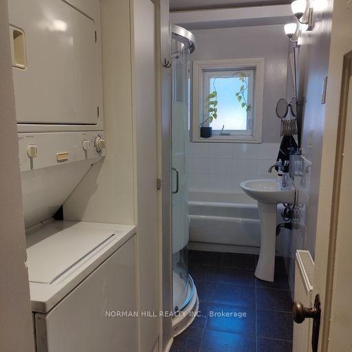 Photo 16 of Unit 2nd Flr, 61 Claxton Boulevard, Toronto, Forest Hill South — HOMEH