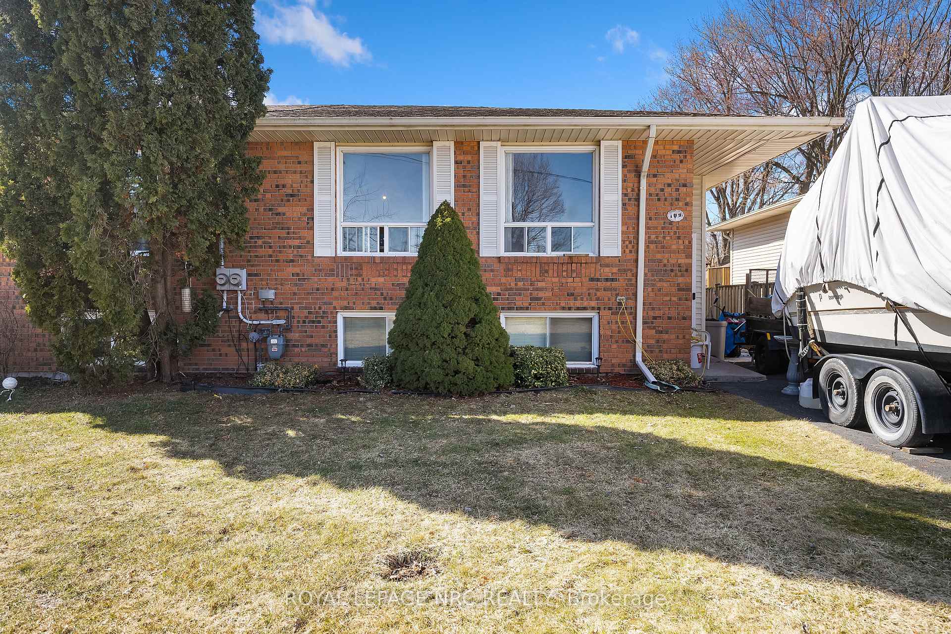 Photo 3 of 109 Bartlett Street, Thorold, Allanburg/Thorold South — HOMEH