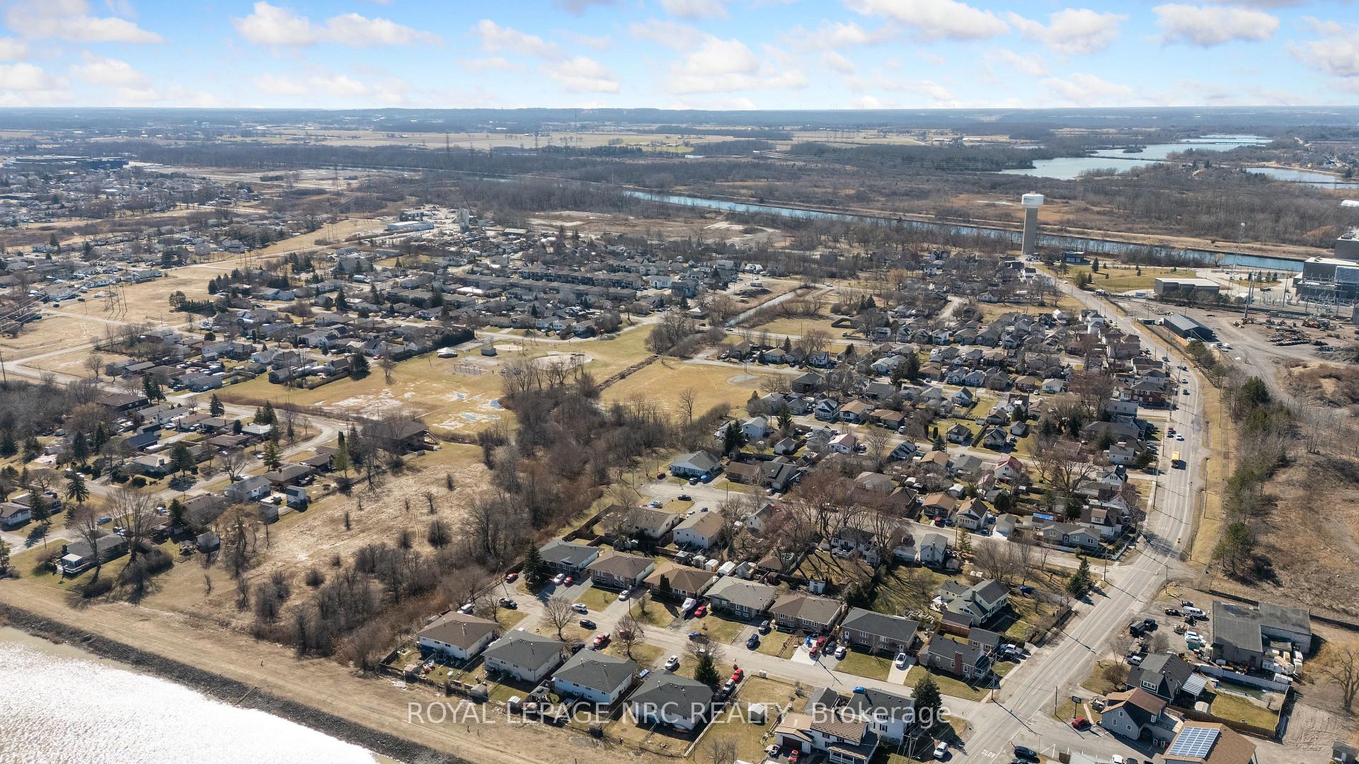 Photo 30 of 109 Bartlett Street, Thorold, Allanburg/Thorold South — HOMEH