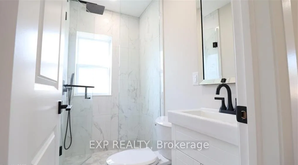 Photo 8 of Unit 3B, 875 Millwood Road, Toronto, Leaside — HOMEH