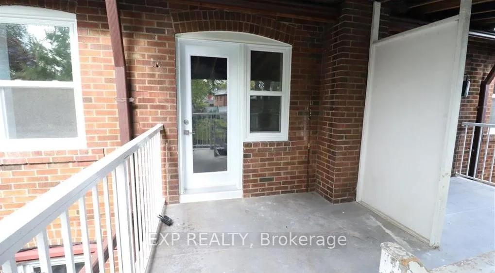 Photo 17 of Unit 3B, 875 Millwood Road, Toronto, Leaside — HOMEH
