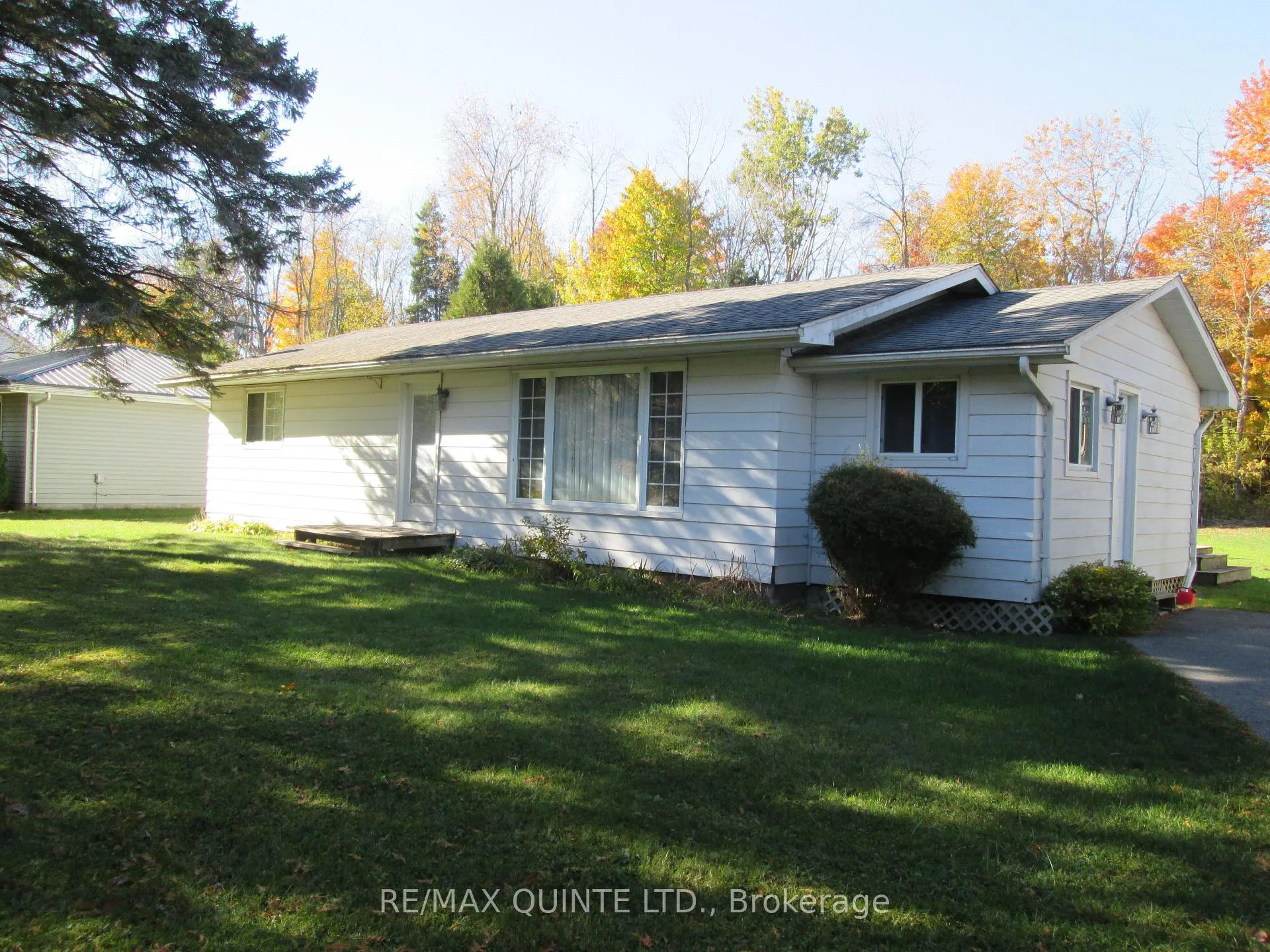 Front of 112 Parkview Road