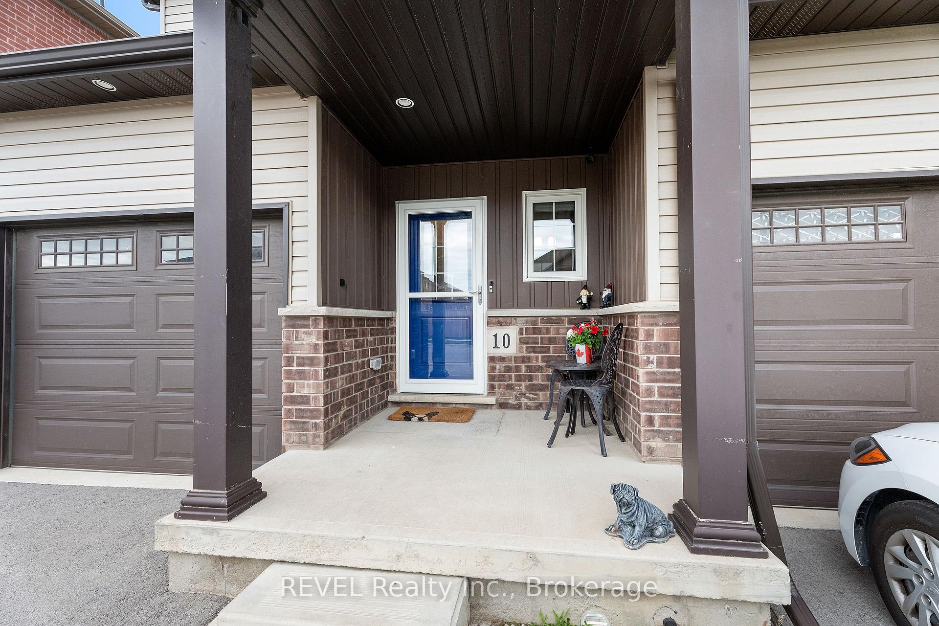 Photo 3 of 10 Harmony Way, Thorold, Rolling Meadows — HOMEH