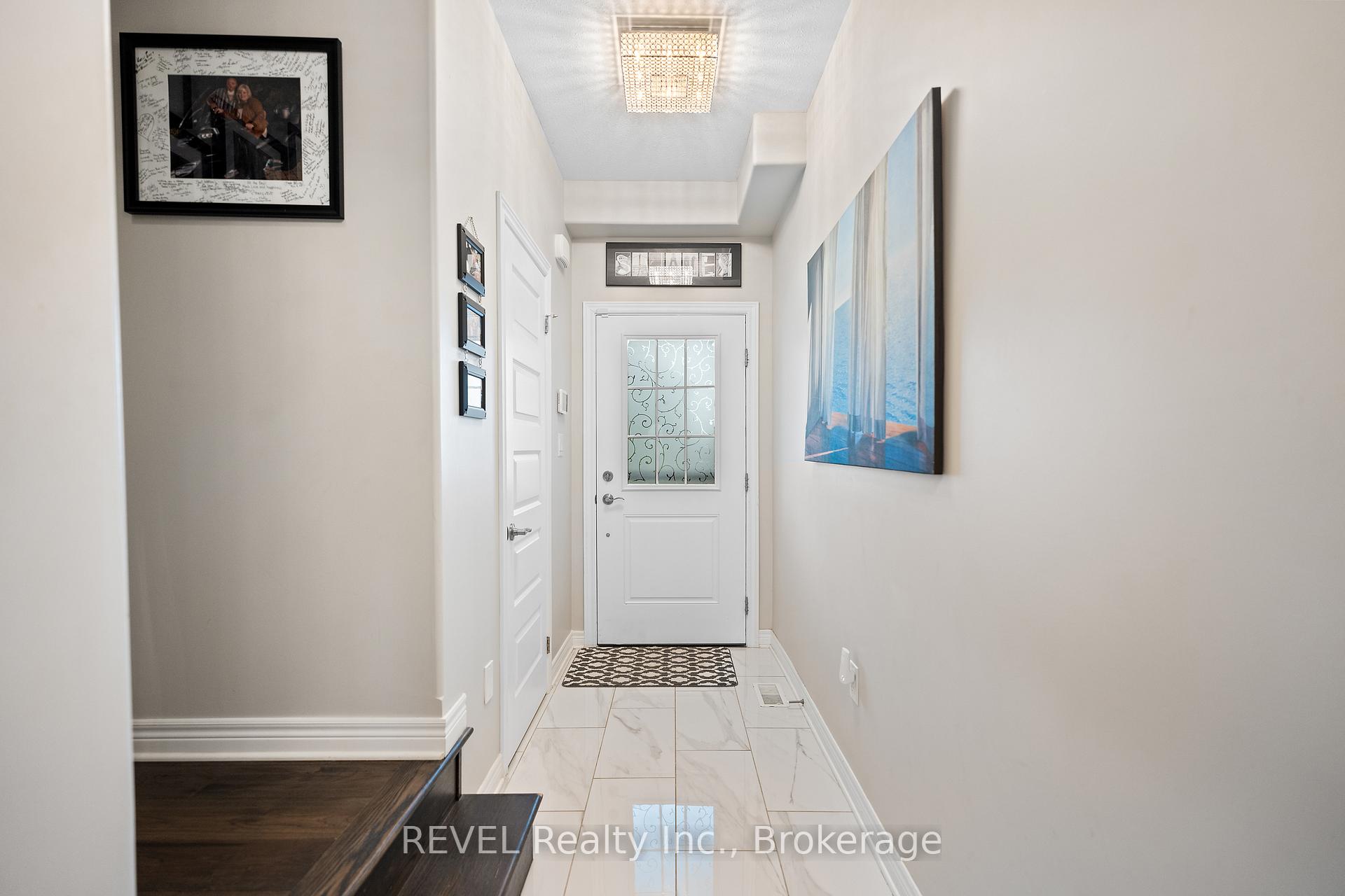 Photo 5 of 10 Harmony Way, Thorold, Rolling Meadows — HOMEH