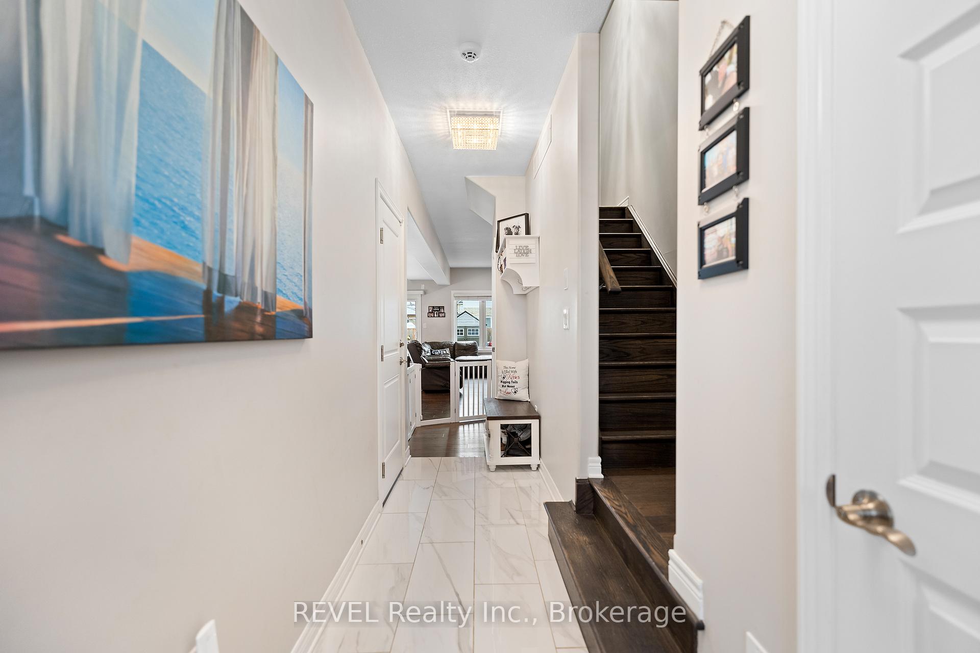 Photo 6 of 10 Harmony Way, Thorold, Rolling Meadows — HOMEH