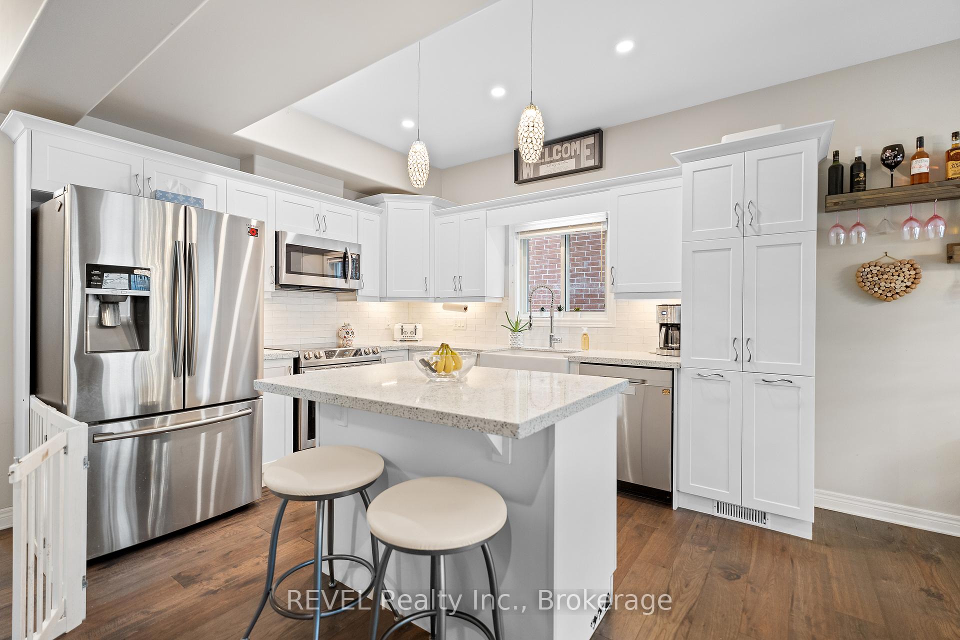 Photo 8 of 10 Harmony Way, Thorold, Rolling Meadows — HOMEH