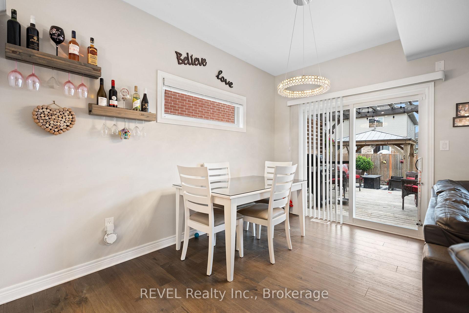 Photo 15 of 10 Harmony Way, Thorold, Rolling Meadows — HOMEH