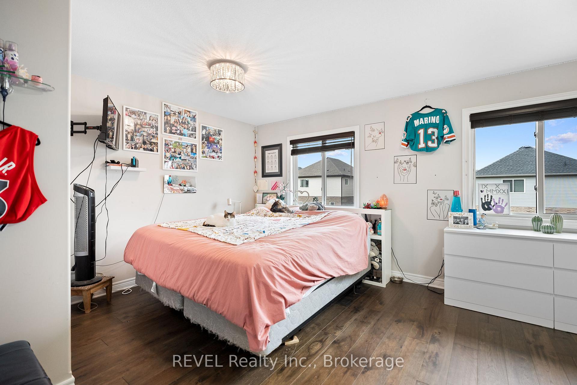 Photo 24 of 10 Harmony Way, Thorold, Rolling Meadows — HOMEH
